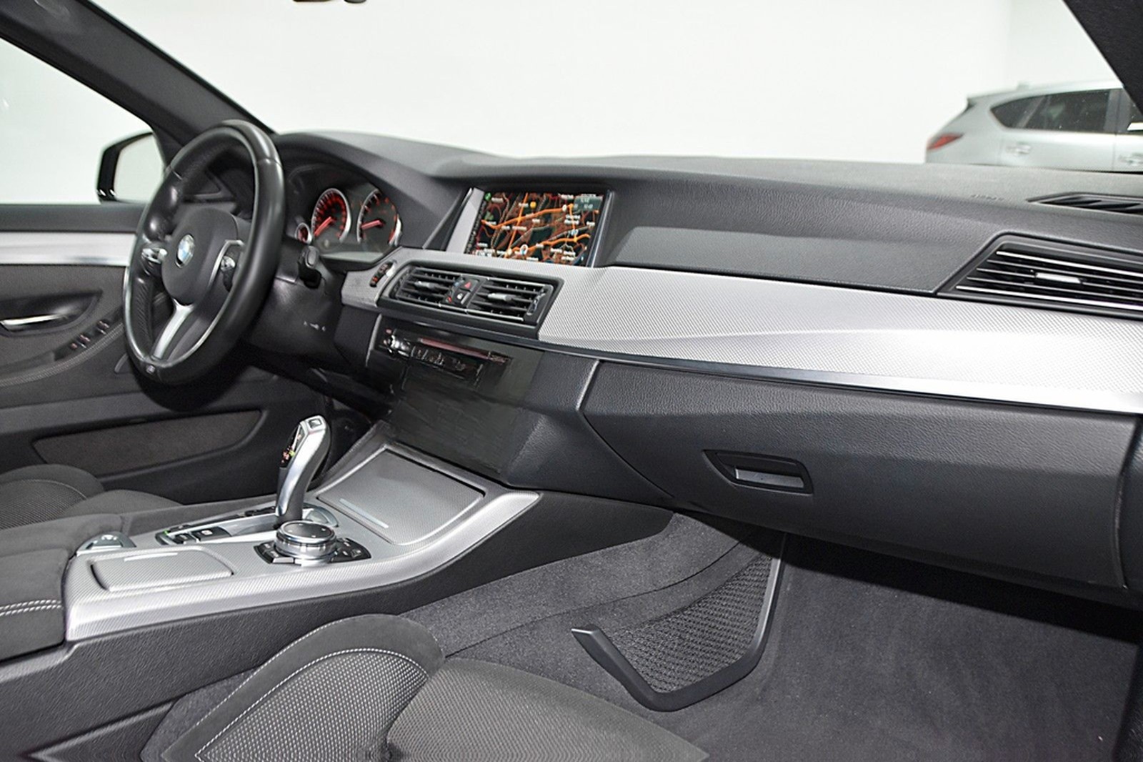 BMW 528i TOURING M-SPORTPAKET*AUS 2 HAND* foto 16