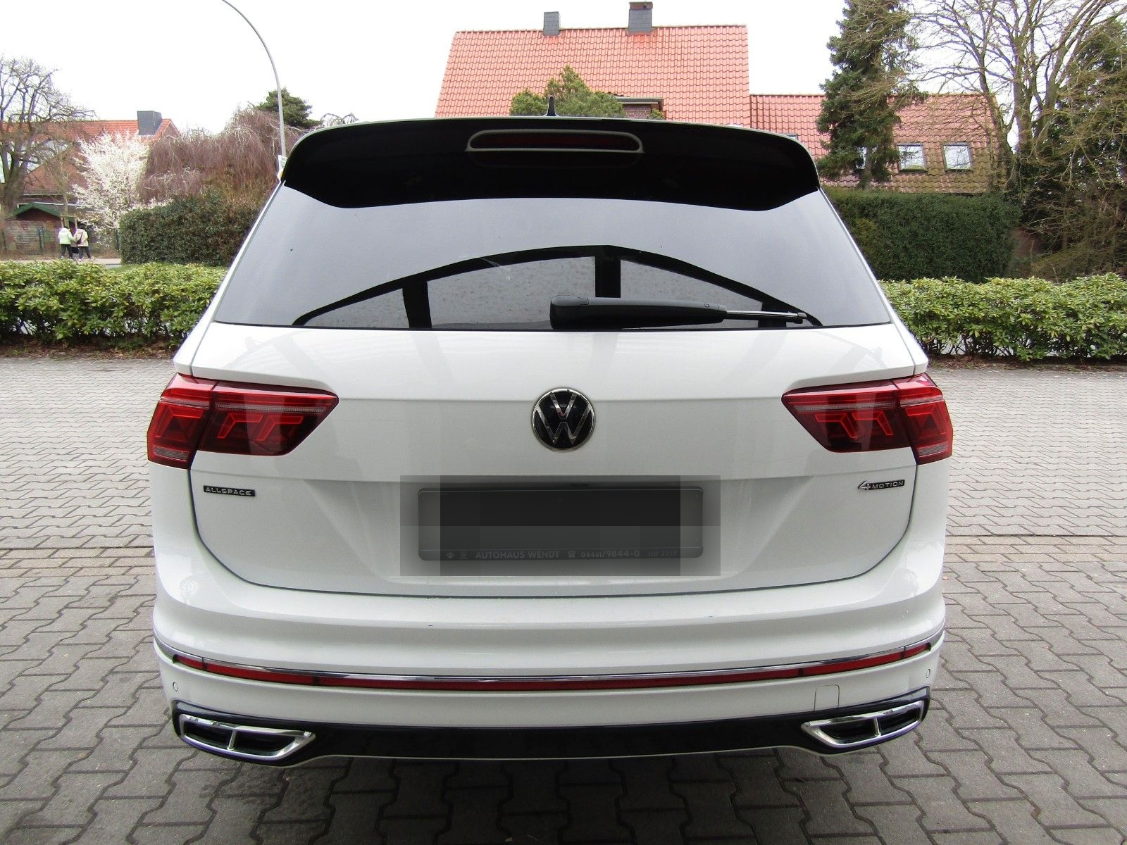 Volkswagen Tiguan Allspace 2.0 TDI R-Line 4Motion DSG+AHK foto 8