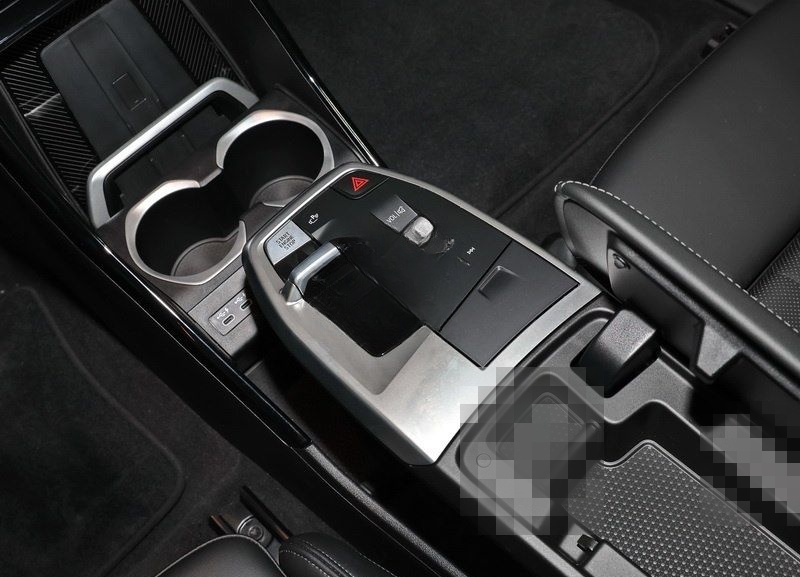 BMW X1 xDrive23d xLine Adp.LED DrivAss+ 360° HUD foto 8