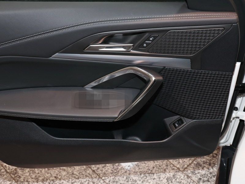 BMW X1 xDrive23d xLine Adp.LED DrivAss+ 360° HUD foto 10