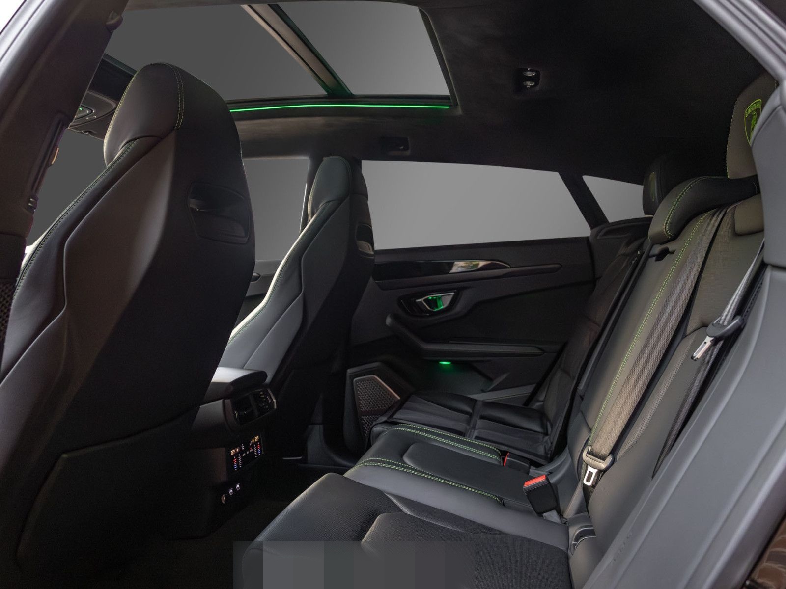 Lamborghini Urus *B&O*Massage*Pano*ALL Black*Garantie foto 7