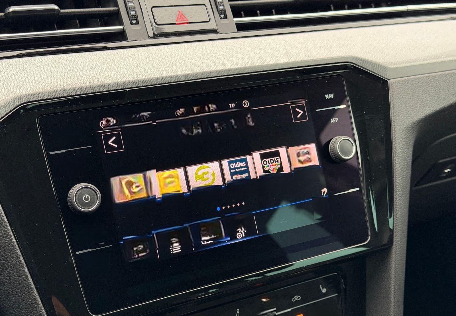 Volkswagen Passat 2.0 TDI DSG Variant Business/LED/AHK/1.H foto 22