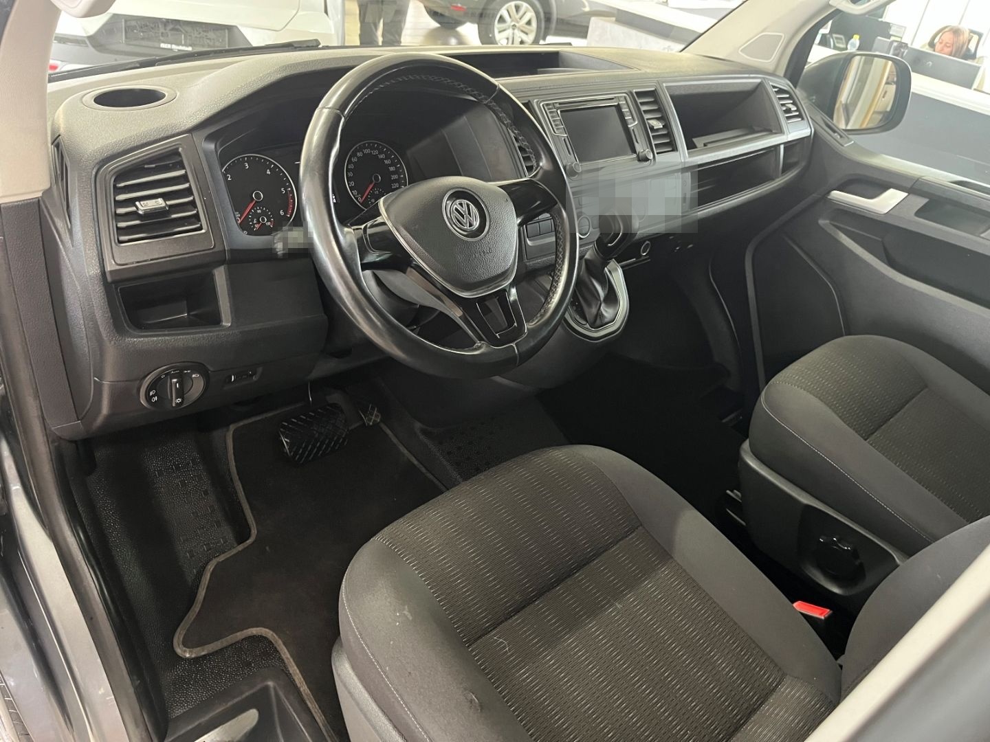Volkswagen T6 Caravelle Bus lang Klimaautom AHK foto 12
