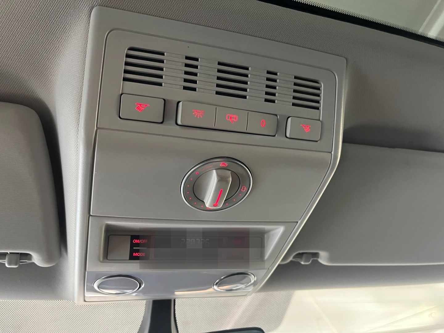 Volkswagen T6 Caravelle Bus lang Klimaautom AHK foto 14