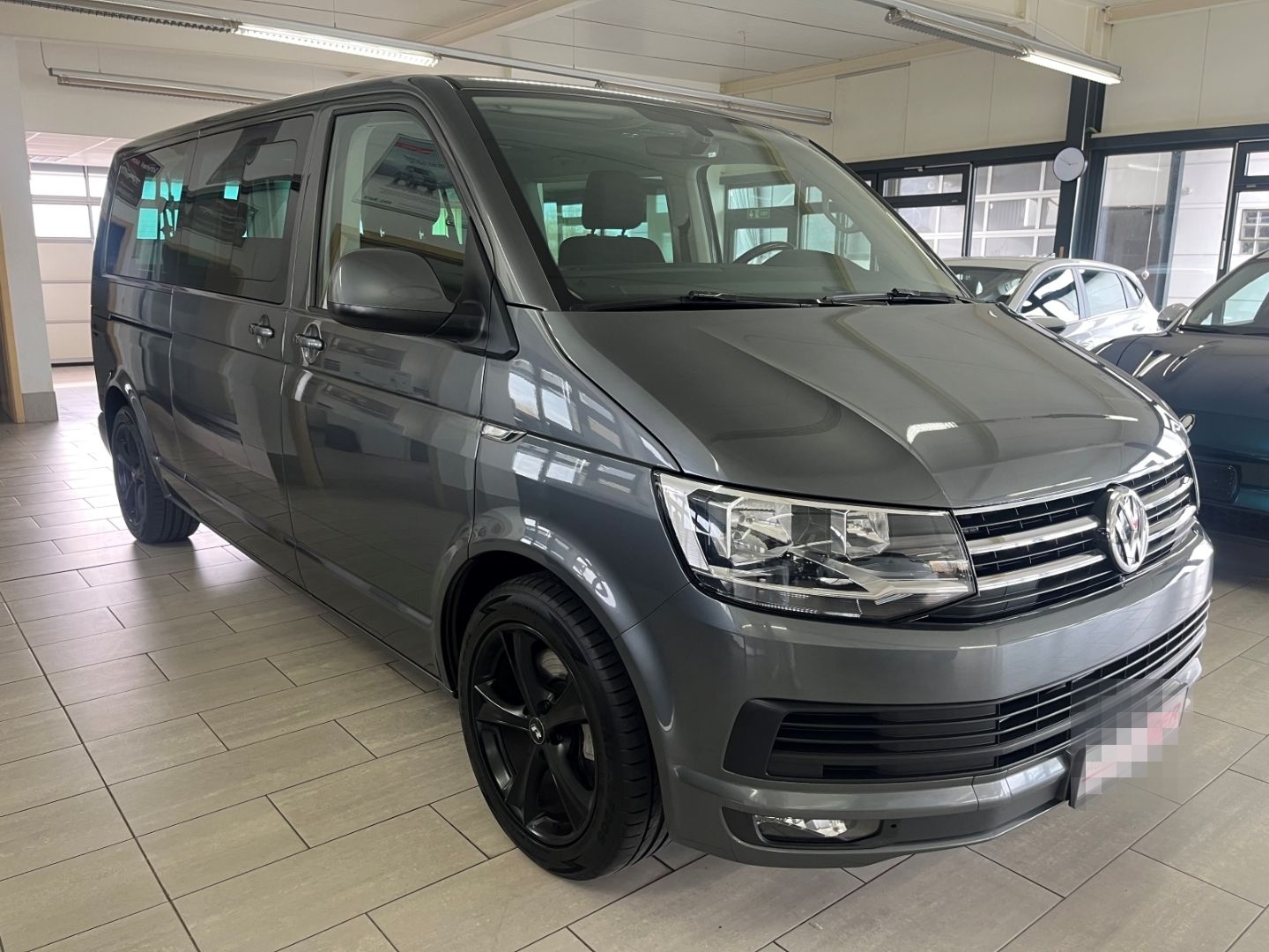 Volkswagen T6 Caravelle Bus lang Klimaautom AHK foto 3