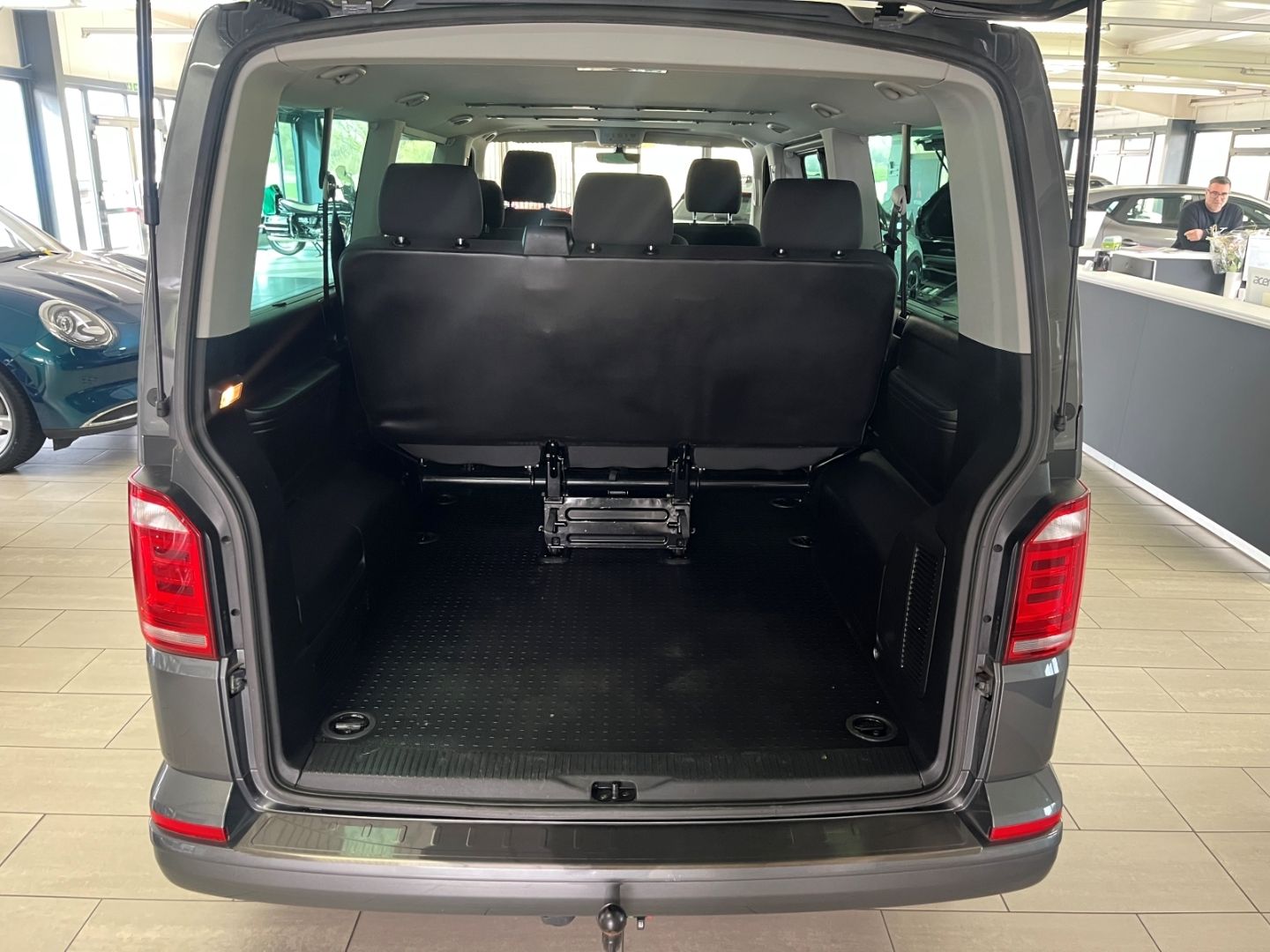 Volkswagen T6 Caravelle Bus lang Klimaautom AHK foto 6