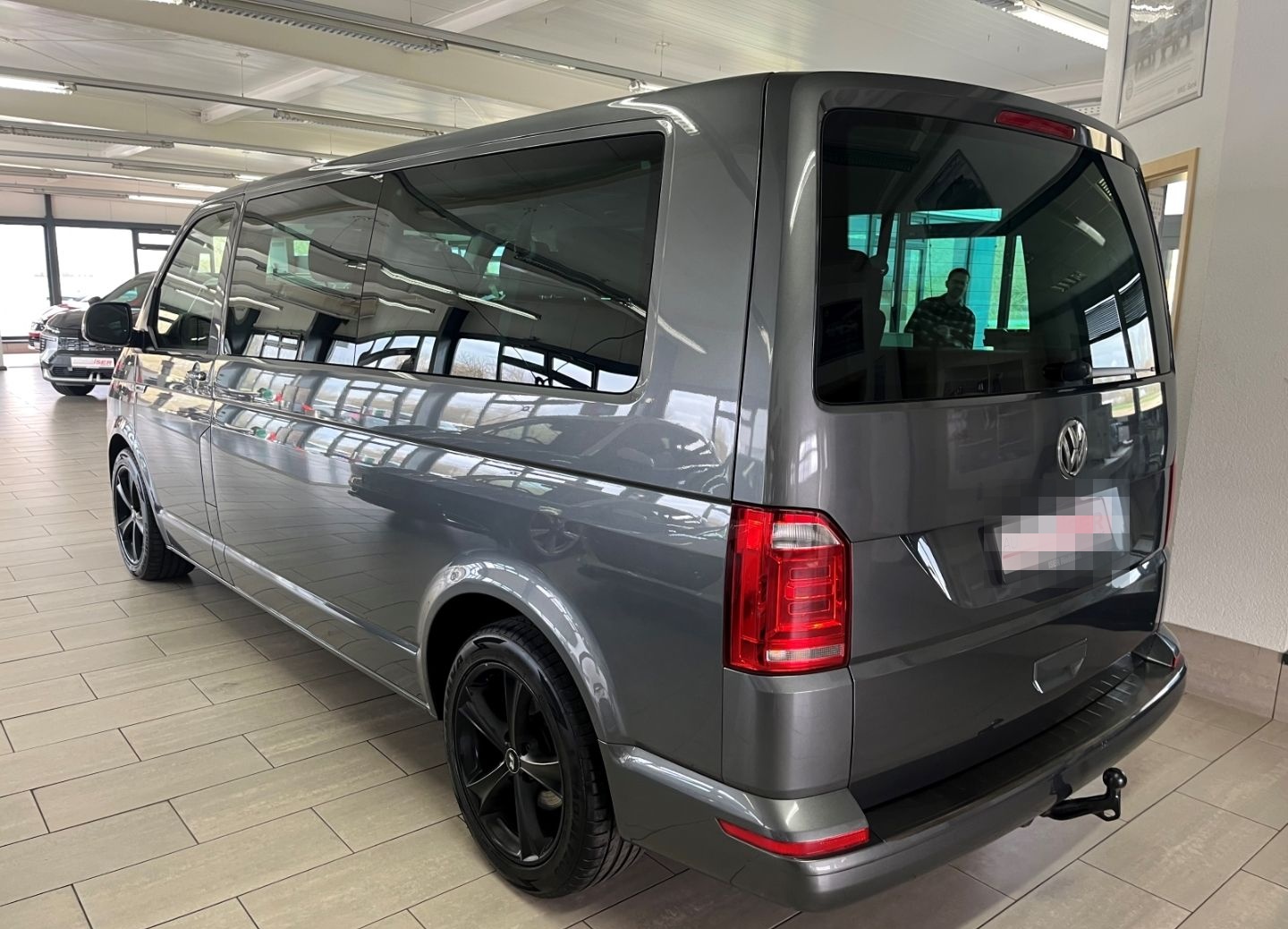 Volkswagen T6 Caravelle Bus lang Klimaautom AHK foto 8