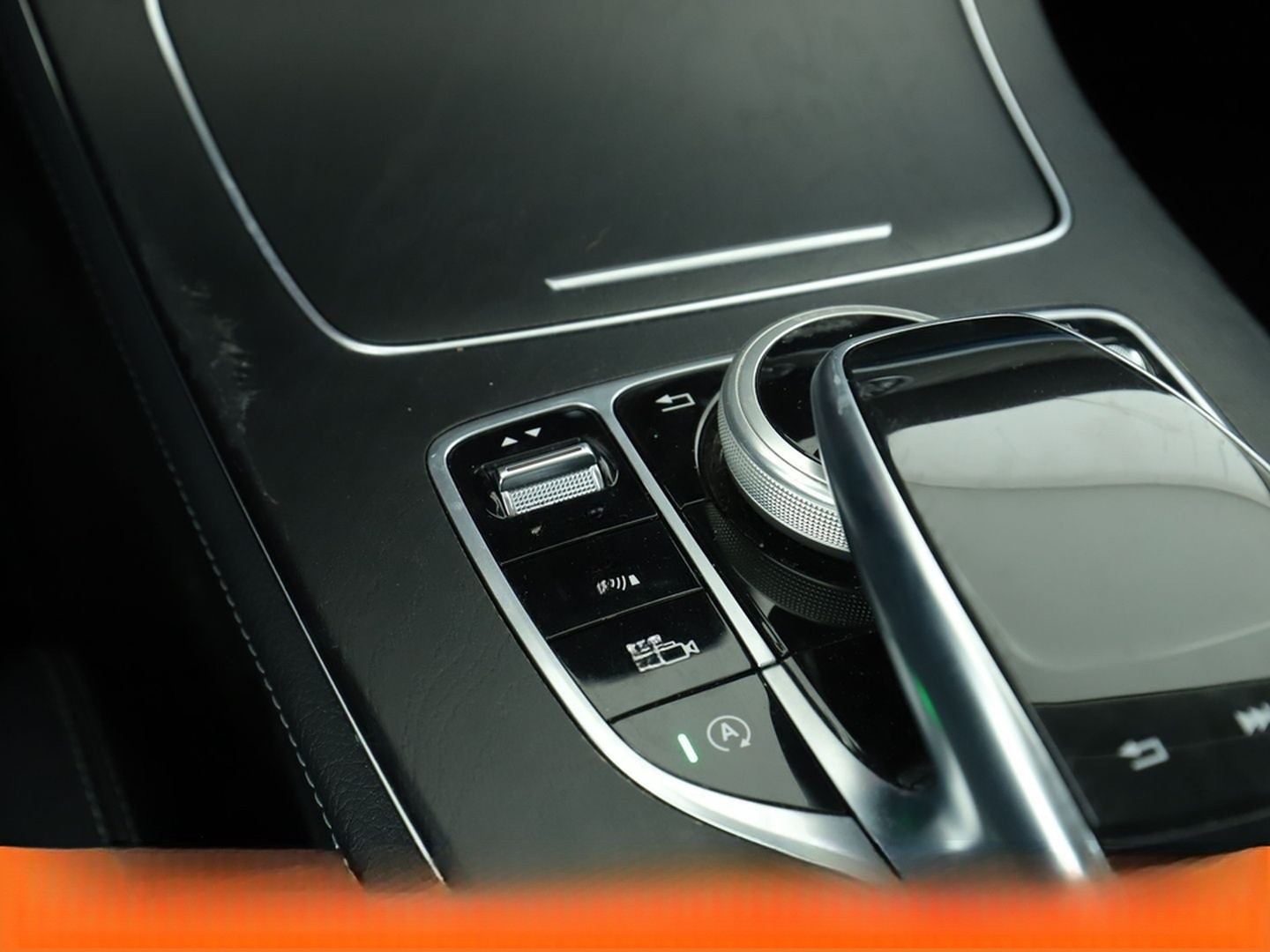 Mercedes-Benz E 200 Avantgarde Aut.*NAVI*CAM*PDC* foto 25