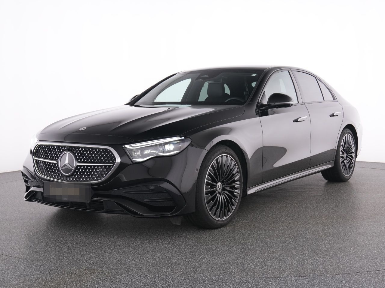 Mercedes-Benz E 220 d AMG+MBUX+DLight+AHK+Night+KeylGo+Mem+20' foto 2
