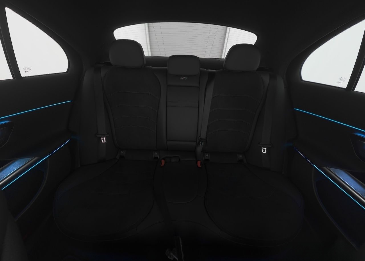 Mercedes-Benz E 220 d AMG+MBUX+DLight+AHK+Night+KeylGo+Mem+20' foto 6