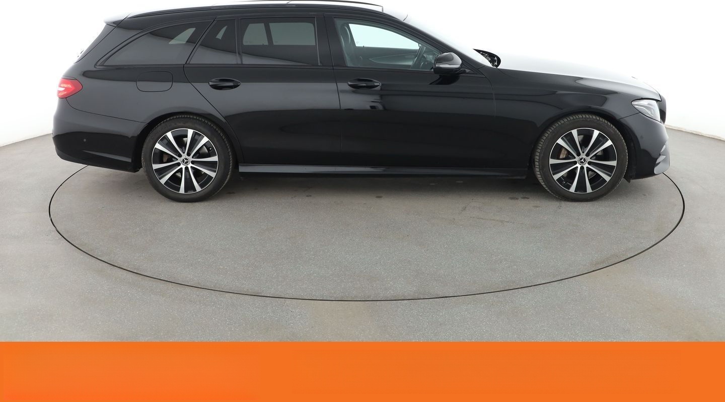 Mercedes-Benz E 400 d T 4Matic AMG Line Aut.*NAVI*LED foto 7