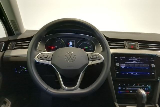 Volkswagen Passat Variant 2.0 TDI DSG Business *AHK*Sitzhei foto 12