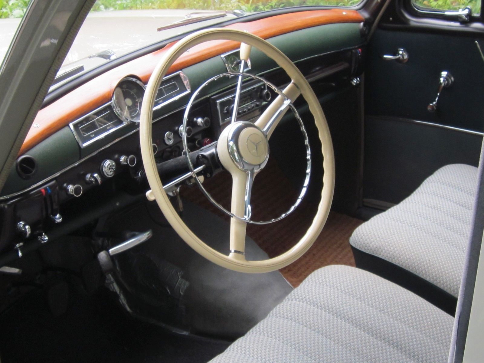 Mercedes-Benz 190 D foto 7