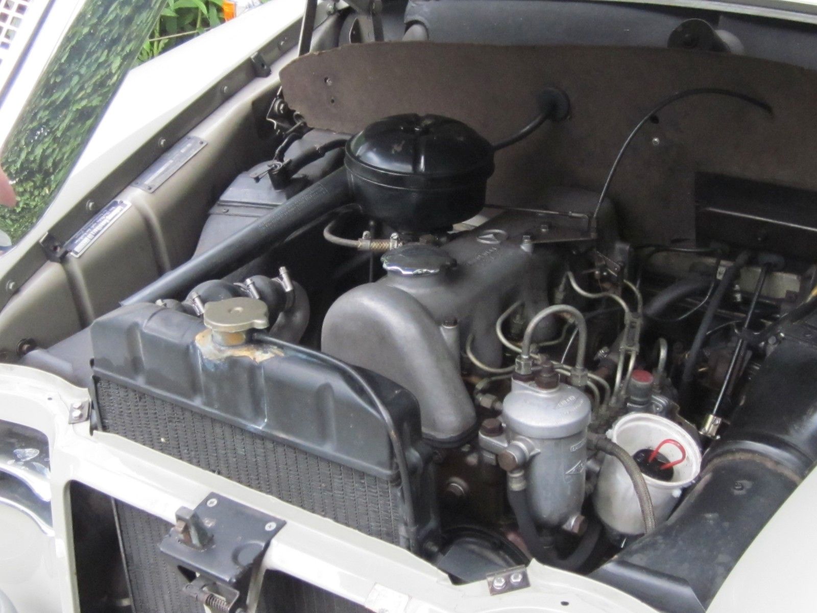 Mercedes-Benz 190 D foto 8
