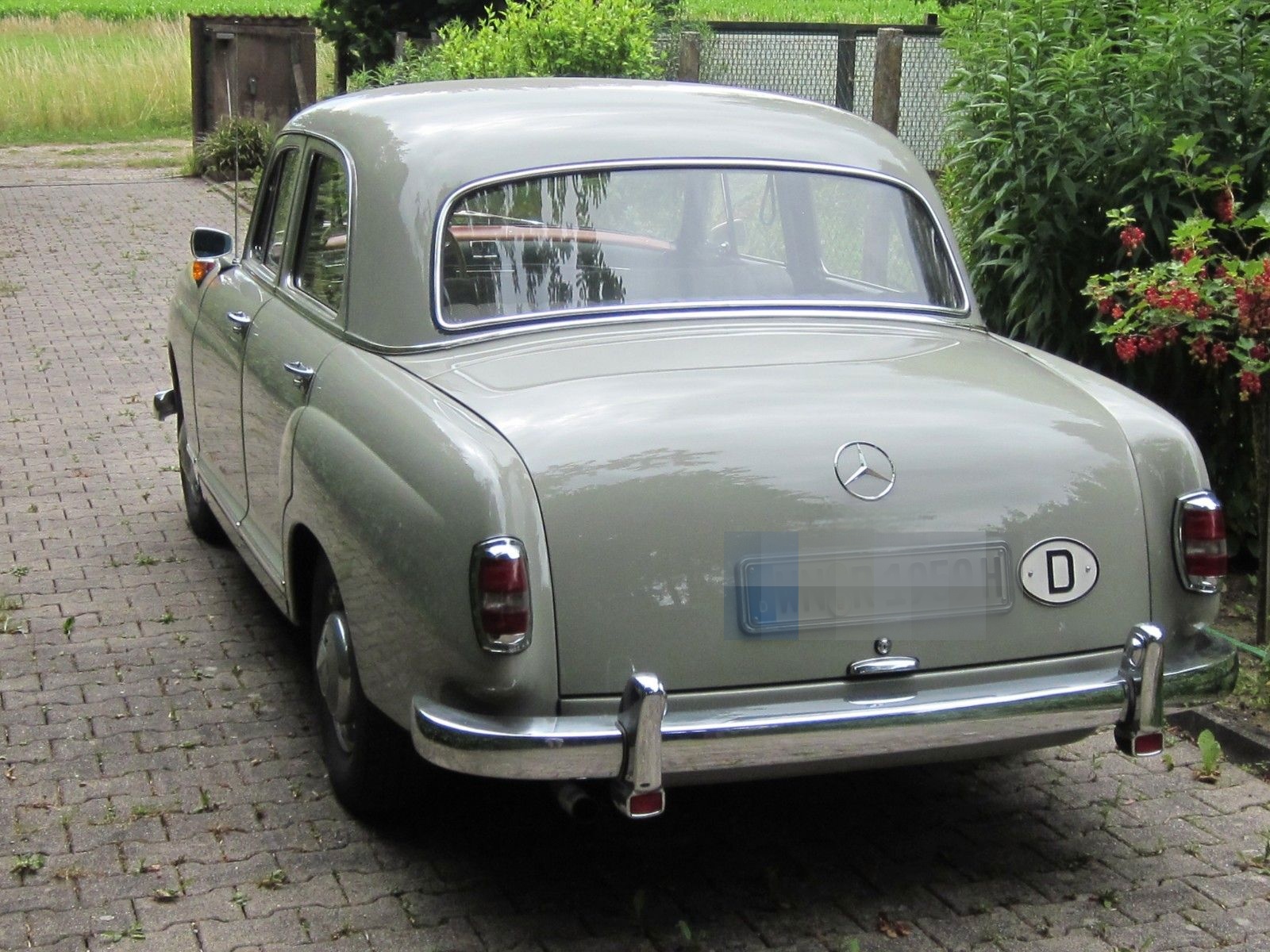 Mercedes-Benz 190 D foto 10