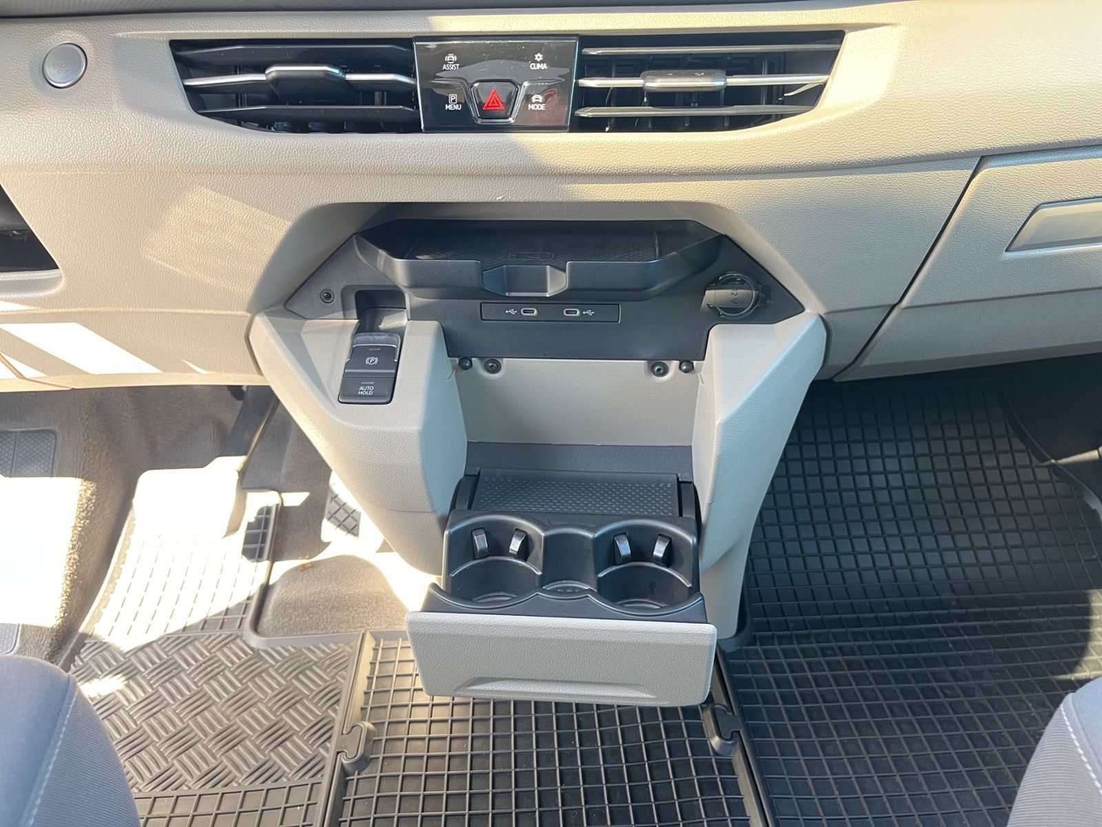 Volkswagen T7 Multivan Energetic 1.4 TSI eHybrid ACC Navi P foto 15