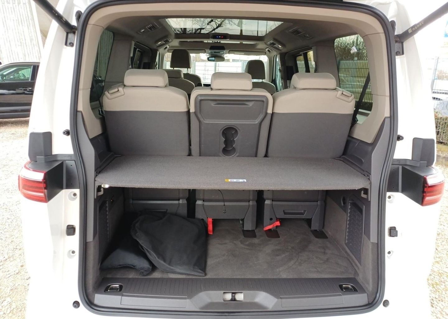 Volkswagen T7 Multivan 1.4 TSI eHybrid ''Life'' lang  AHK+P foto 12