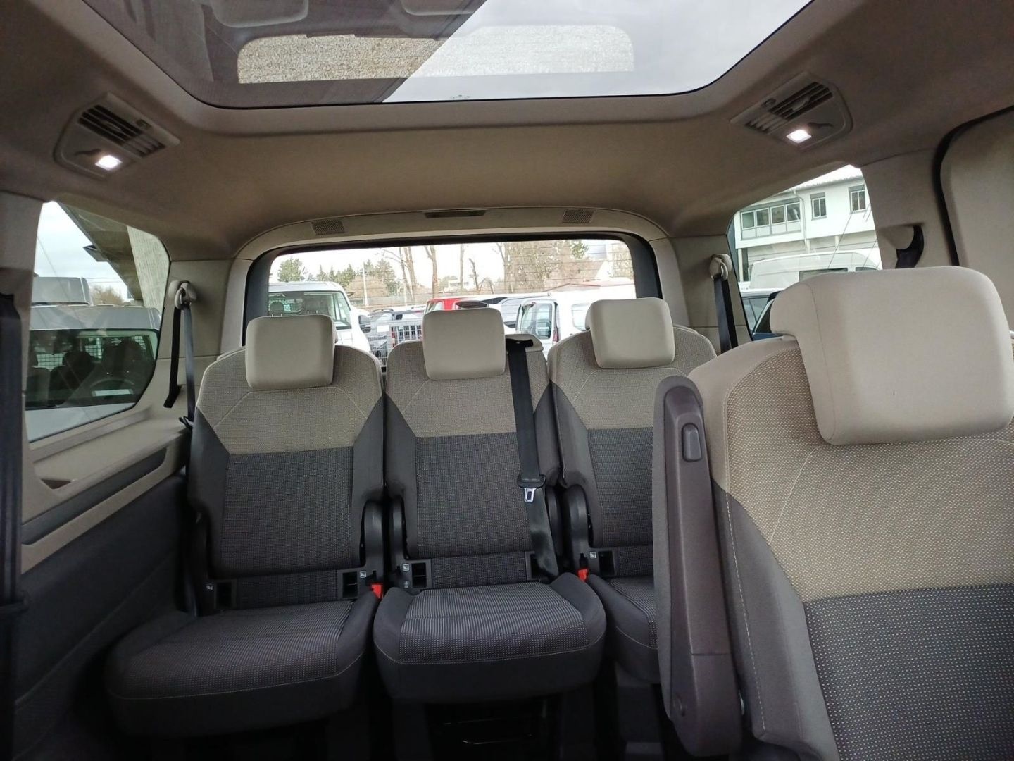 Volkswagen T7 Multivan 1.4 TSI eHybrid ''Life'' lang  AHK+P foto 13