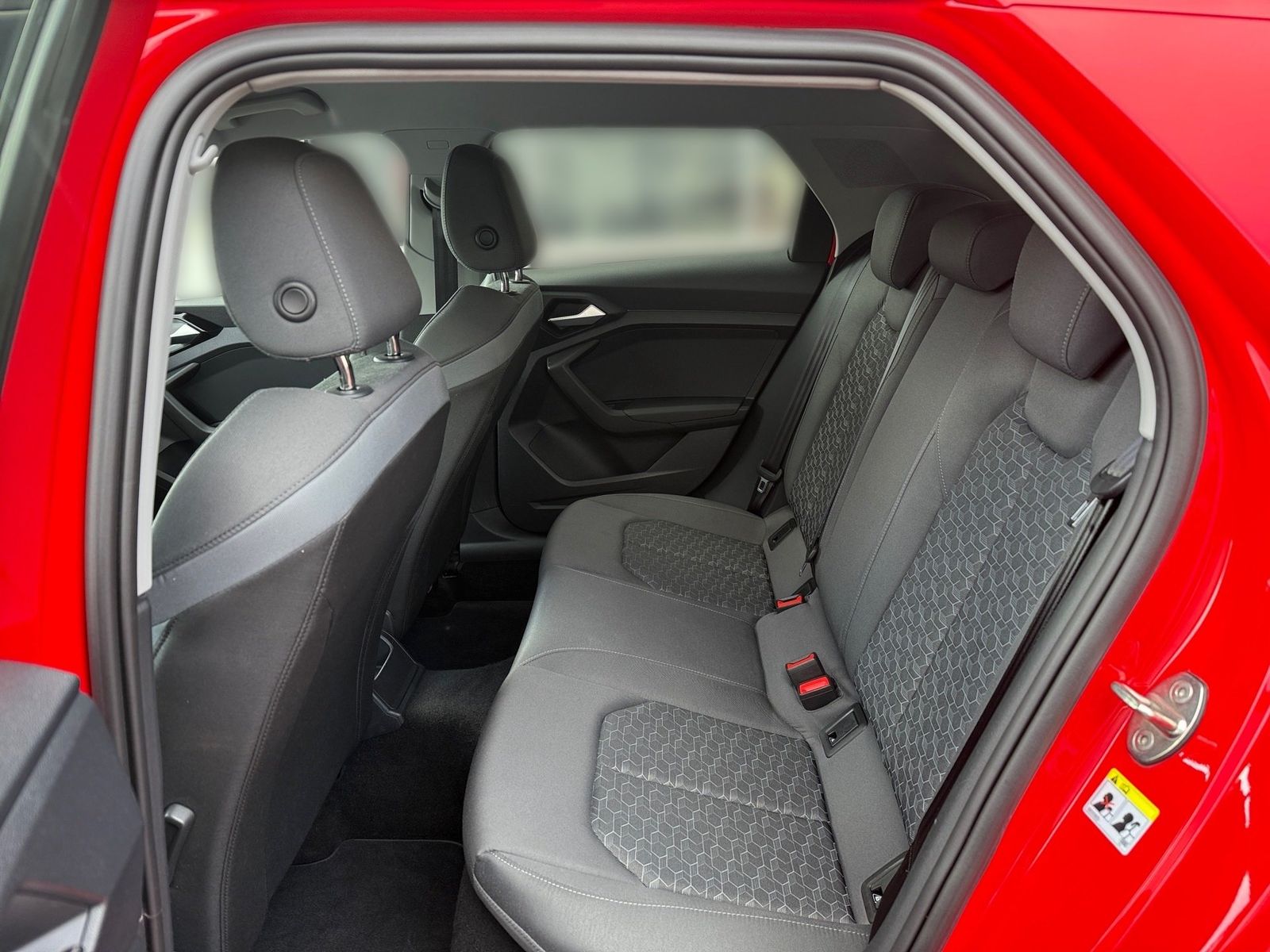 Audi A1 Sportback advanced *PDC*LED*NAVI*SHZ*17 LM* foto 9