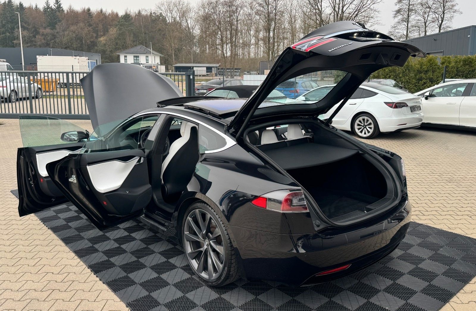 Tesla MODEL S75D | MCU2 | SUNROOF | FULL SELF DRIVE | foto 17