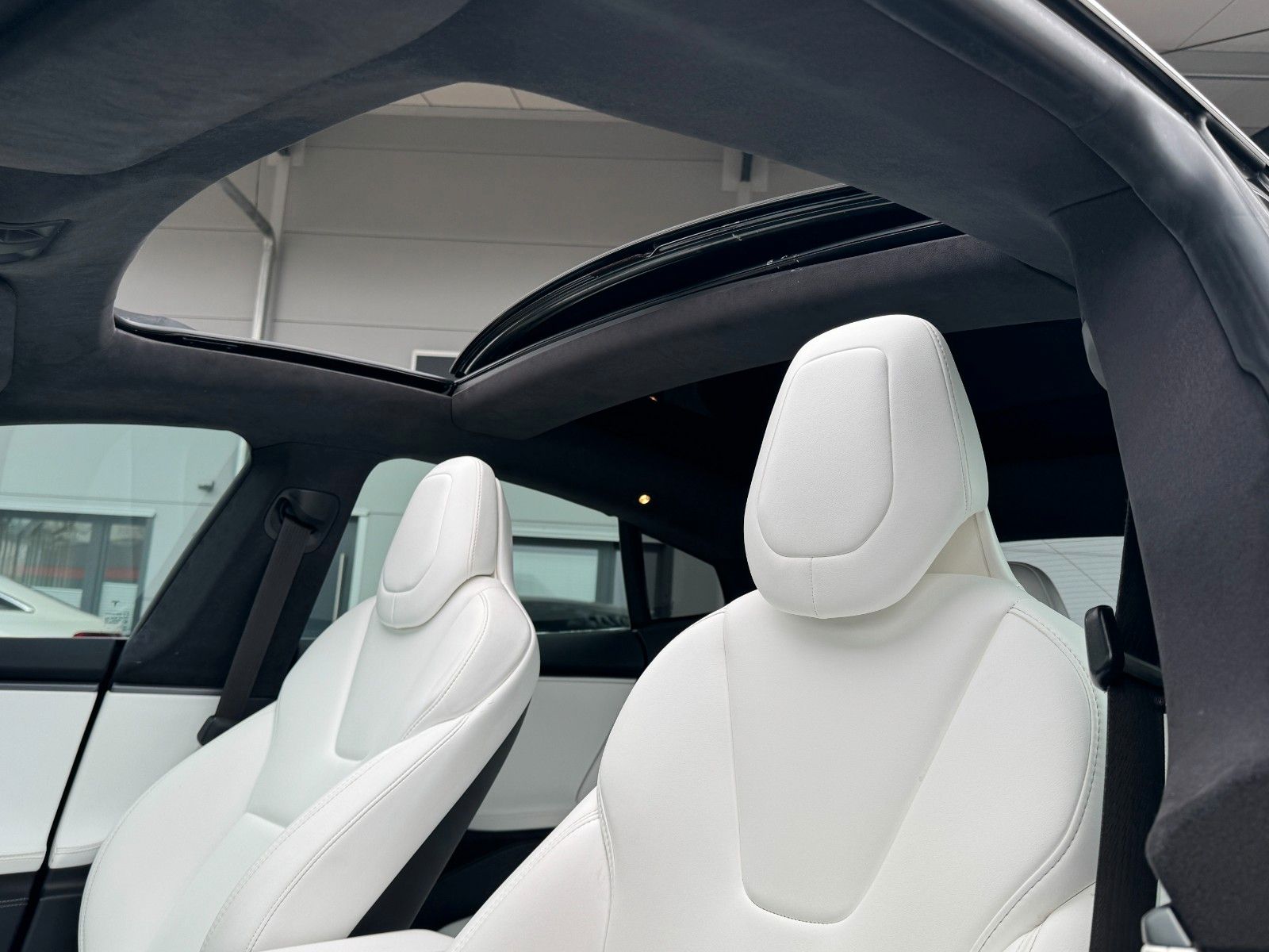 Tesla MODEL S75D | MCU2 | SUNROOF | FULL SELF DRIVE | foto 24