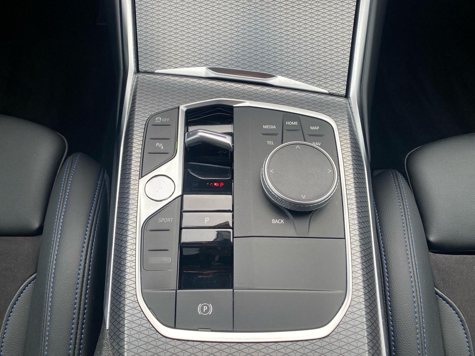 BMW 320d xDrive Limousine M Sport HUD LC Prof. ACC P foto 14