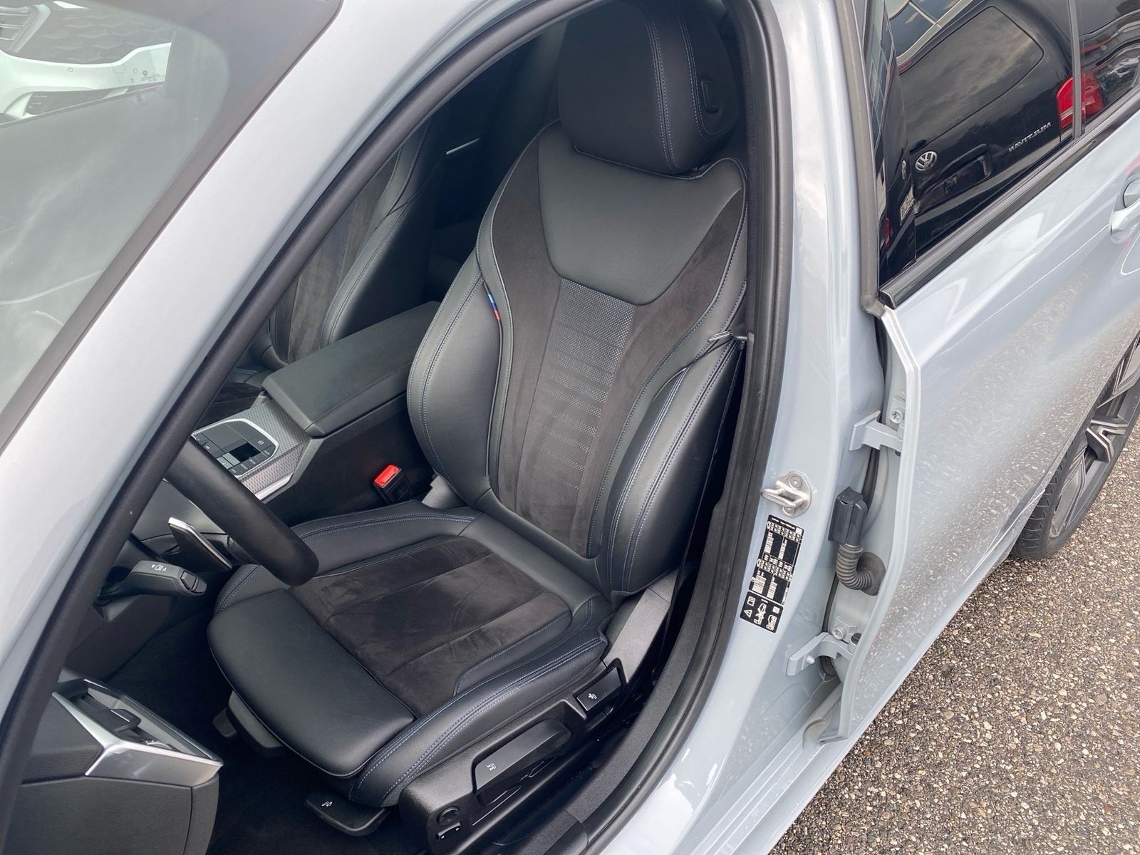 BMW 320d xDrive Limousine M Sport HUD LC Prof. ACC P foto 10