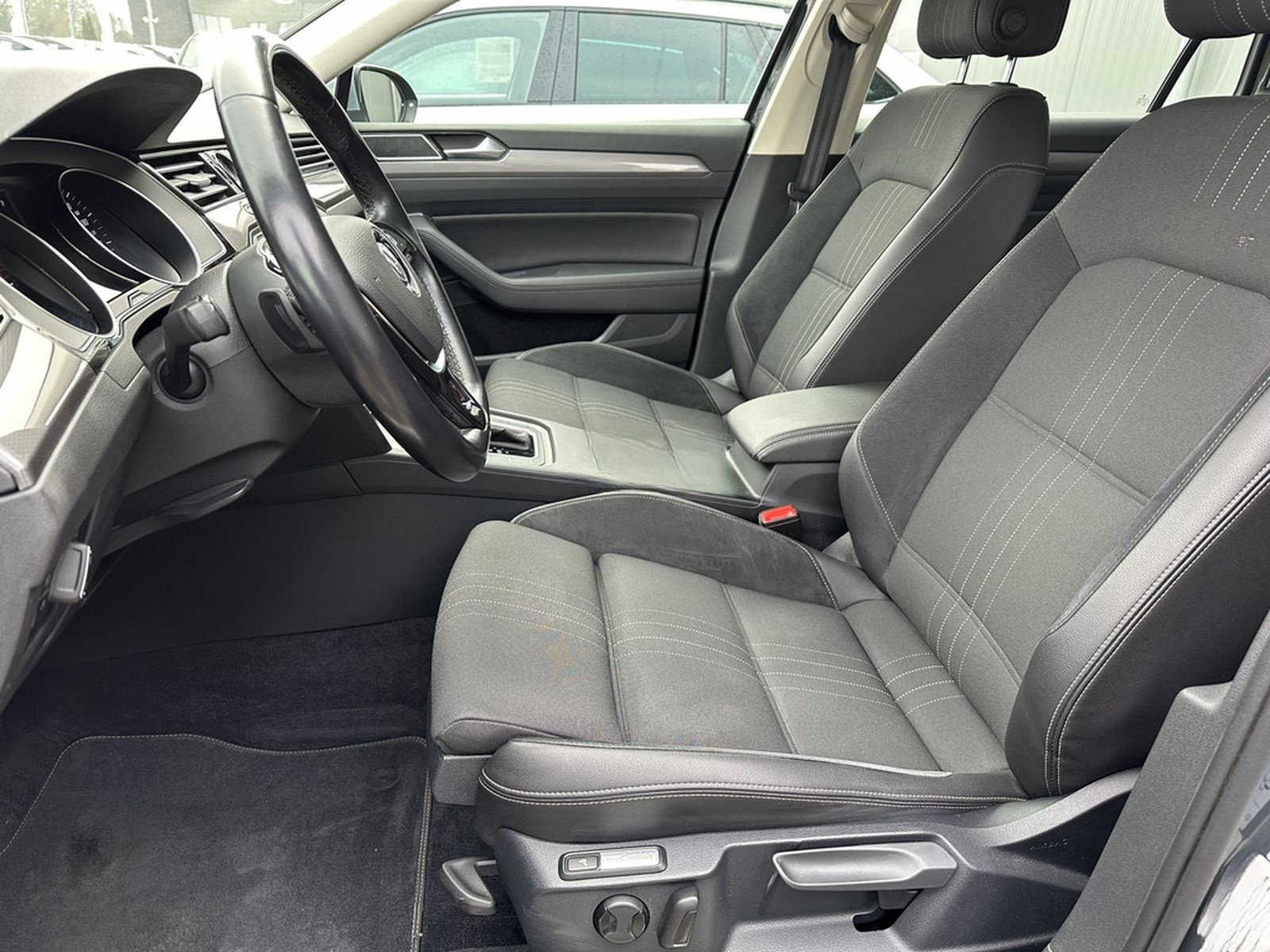 Volkswagen Passat Alltrack 2.0 TSI DSG NAV+SHZ+ACC+KAMERA+2 foto 7
