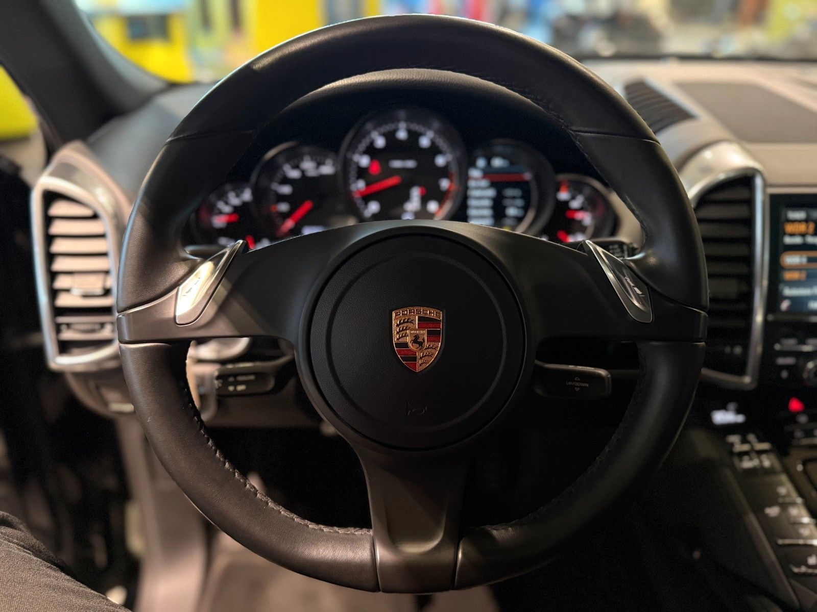 Porsche Cayenne *PASM*Schiebedach*Xenon* foto 15