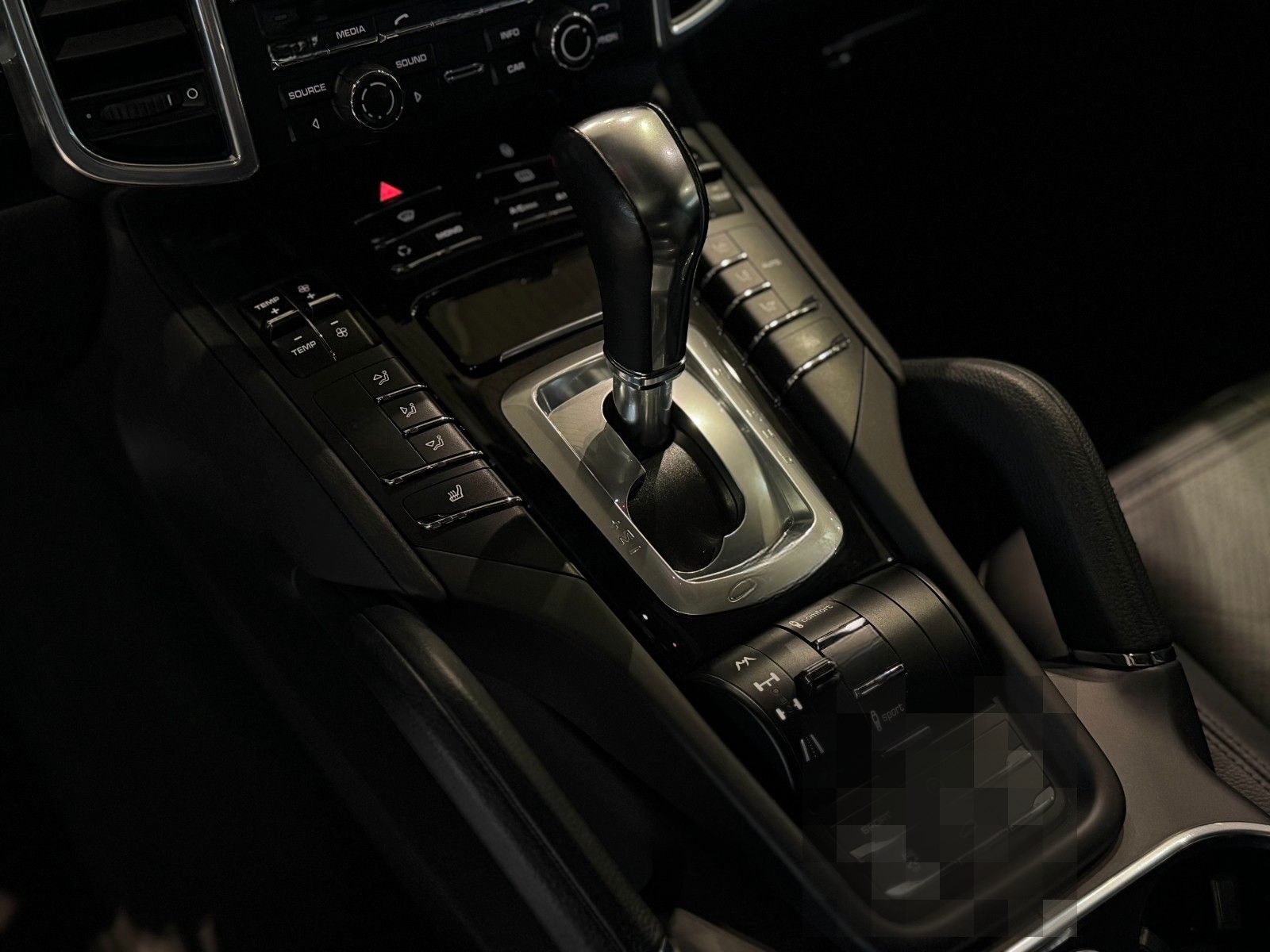 Porsche Cayenne *PASM*Schiebedach*Xenon* foto 18