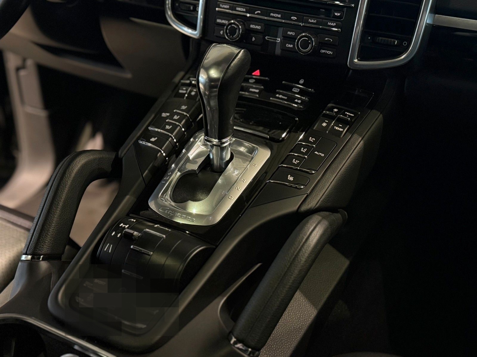 Porsche Cayenne *PASM*Schiebedach*Xenon* foto 19