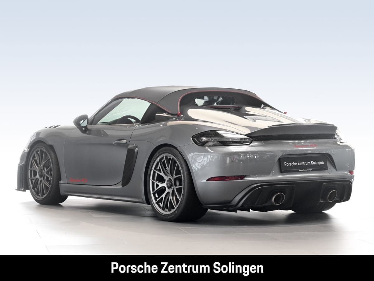 Porsche 718 Spyder RS WEISSACH PCCB Magn foto 3