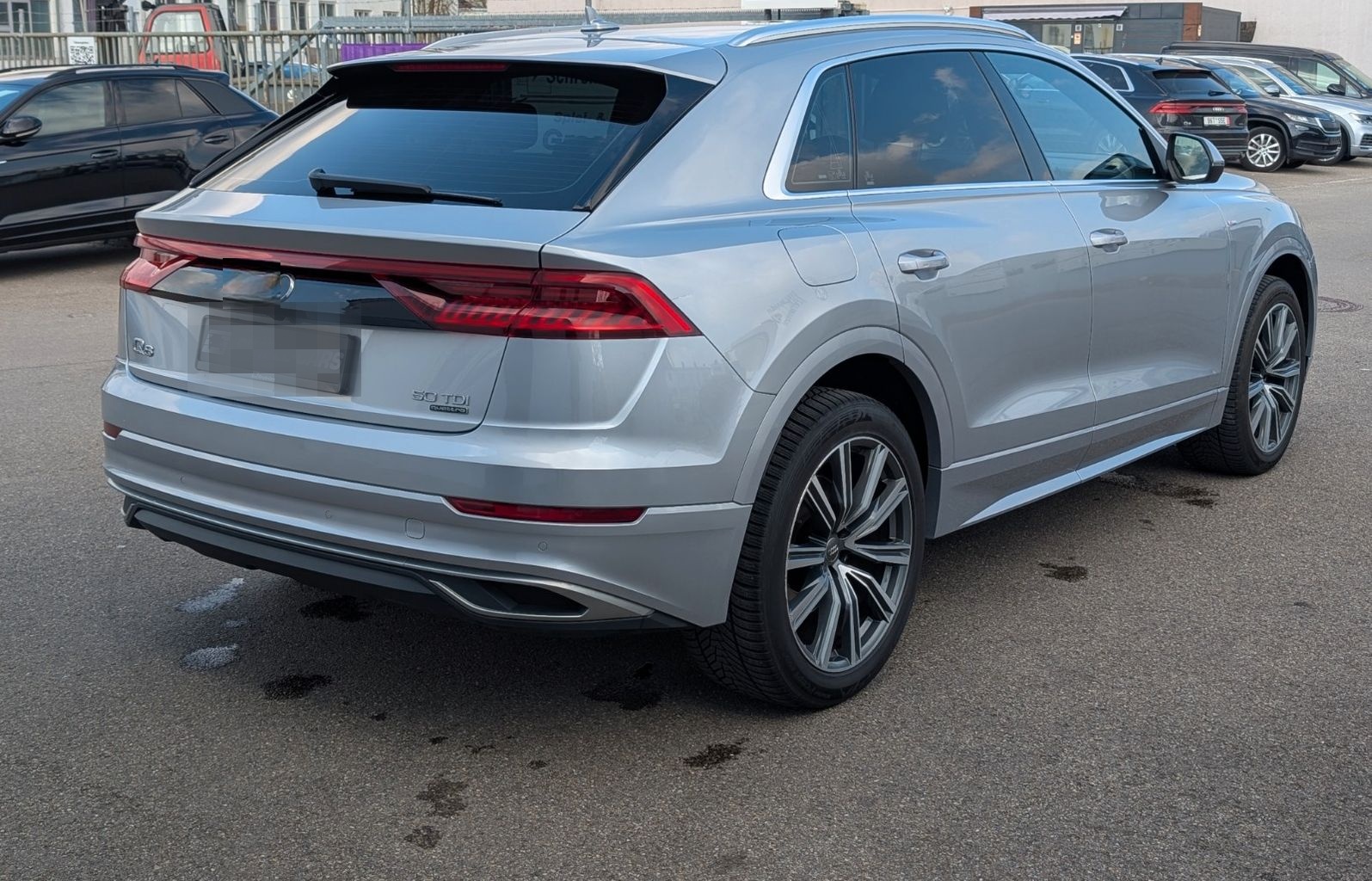 Audi Q8 50 TDI quattro*S-LINE-PLUS*MATRIX*KAMERA*MEMO foto 3