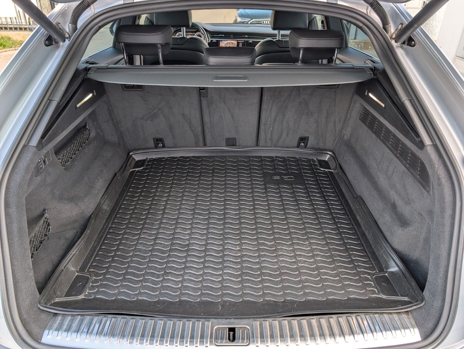 Audi Q8 50 TDI quattro*S-LINE-PLUS*MATRIX*KAMERA*MEMO foto 9