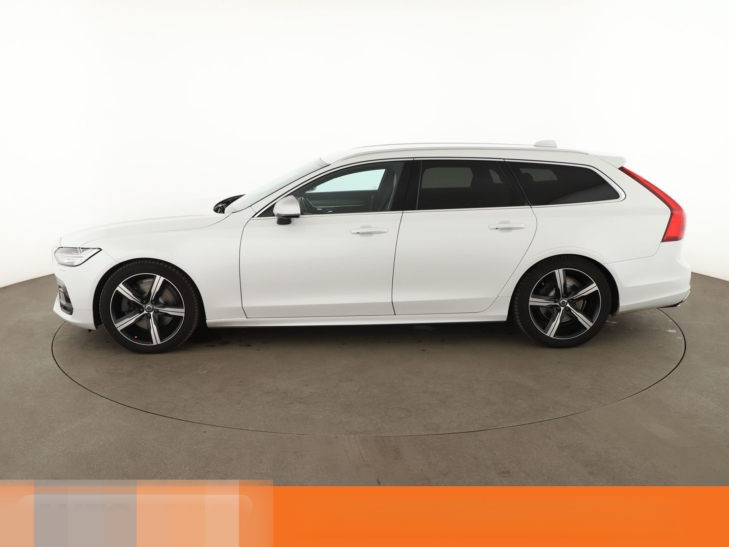 Volvo V90 2.0 T4 R-Design Aut.*NAVI*TEMPO*PDC*SHZ* foto 3