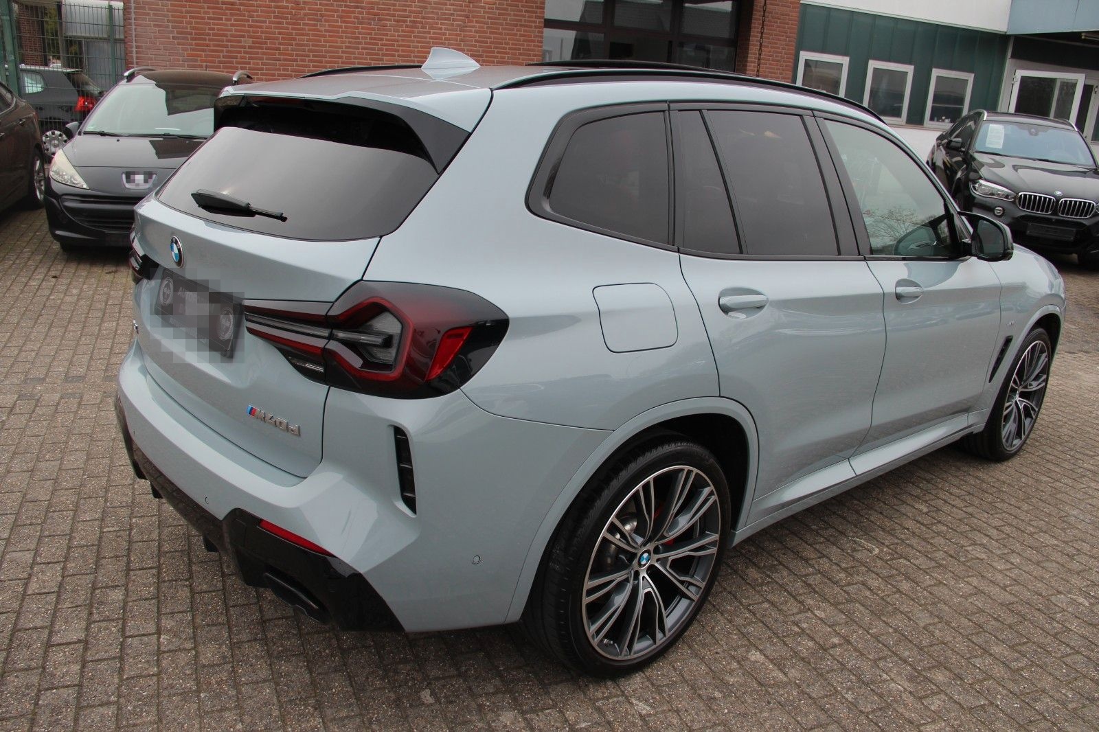 BMW X3 M40 d xD, Pano, HUD, Laser, AHK, Stndhz foto 6