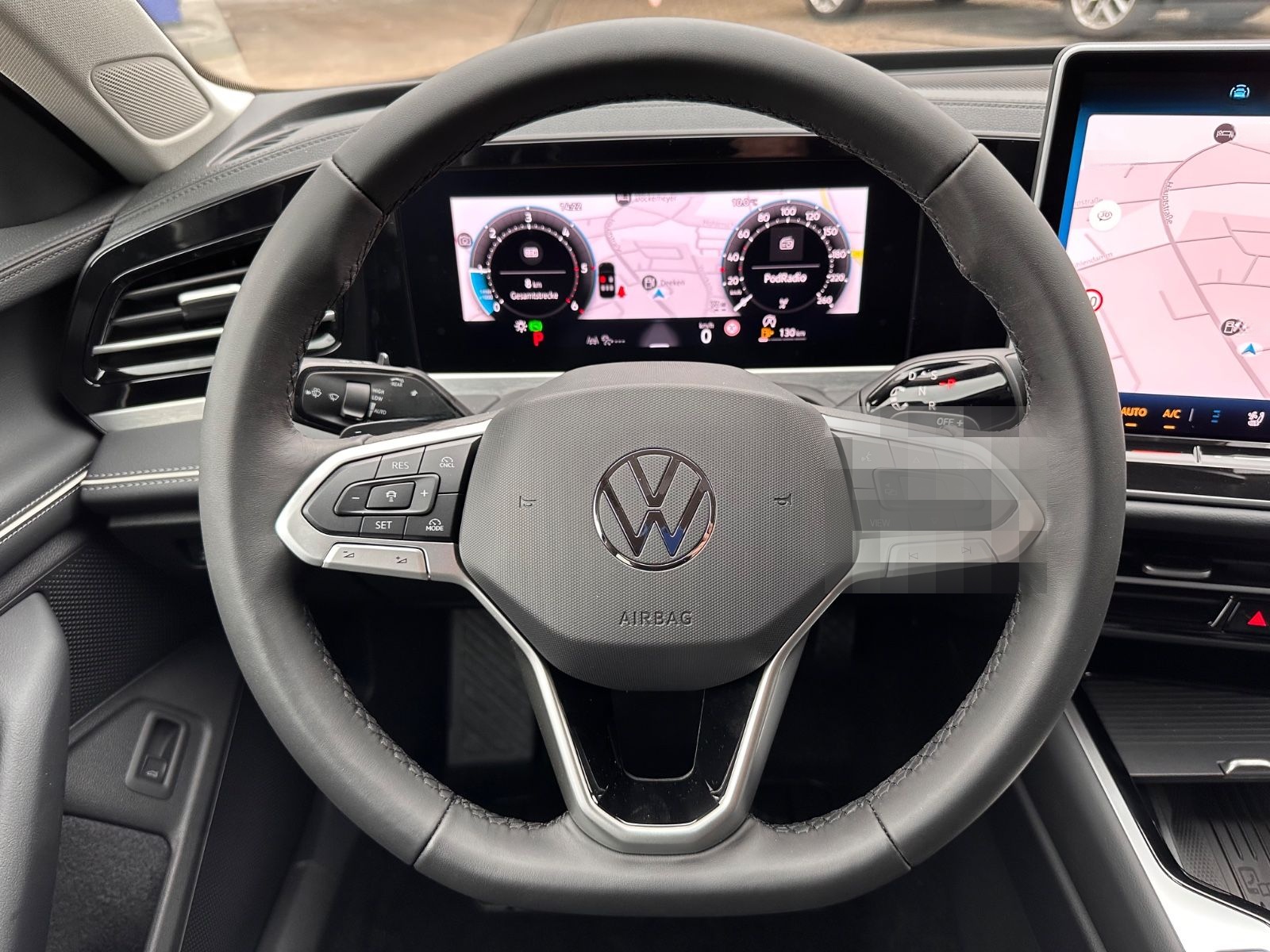 Volkswagen Passat Variant 2.0 TDI Elegance Matrix/AHK/Navi foto 13