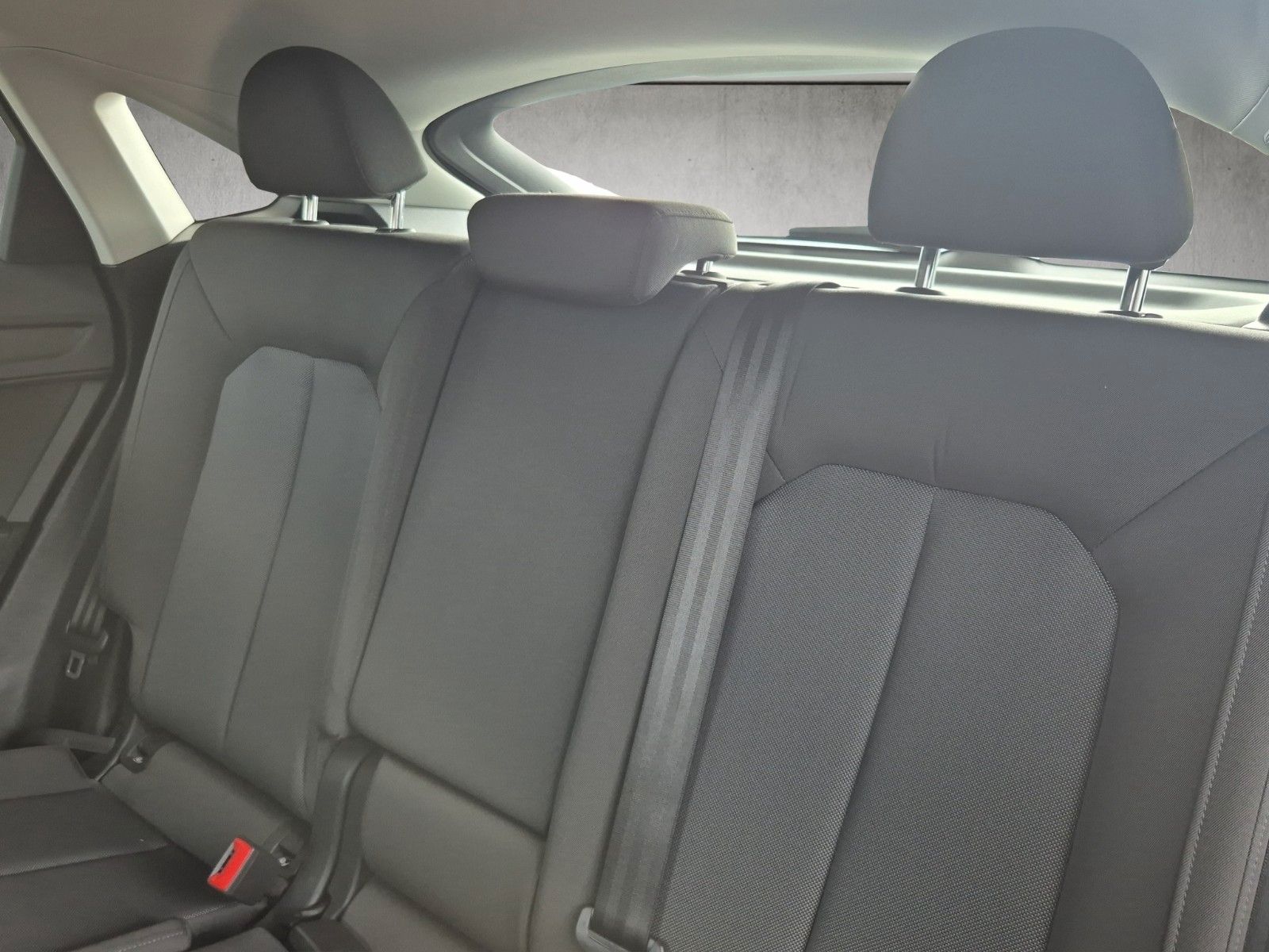 Audi Q3 Sportback 35 TFSI LED Navi Carplay PDC SHZ foto 12