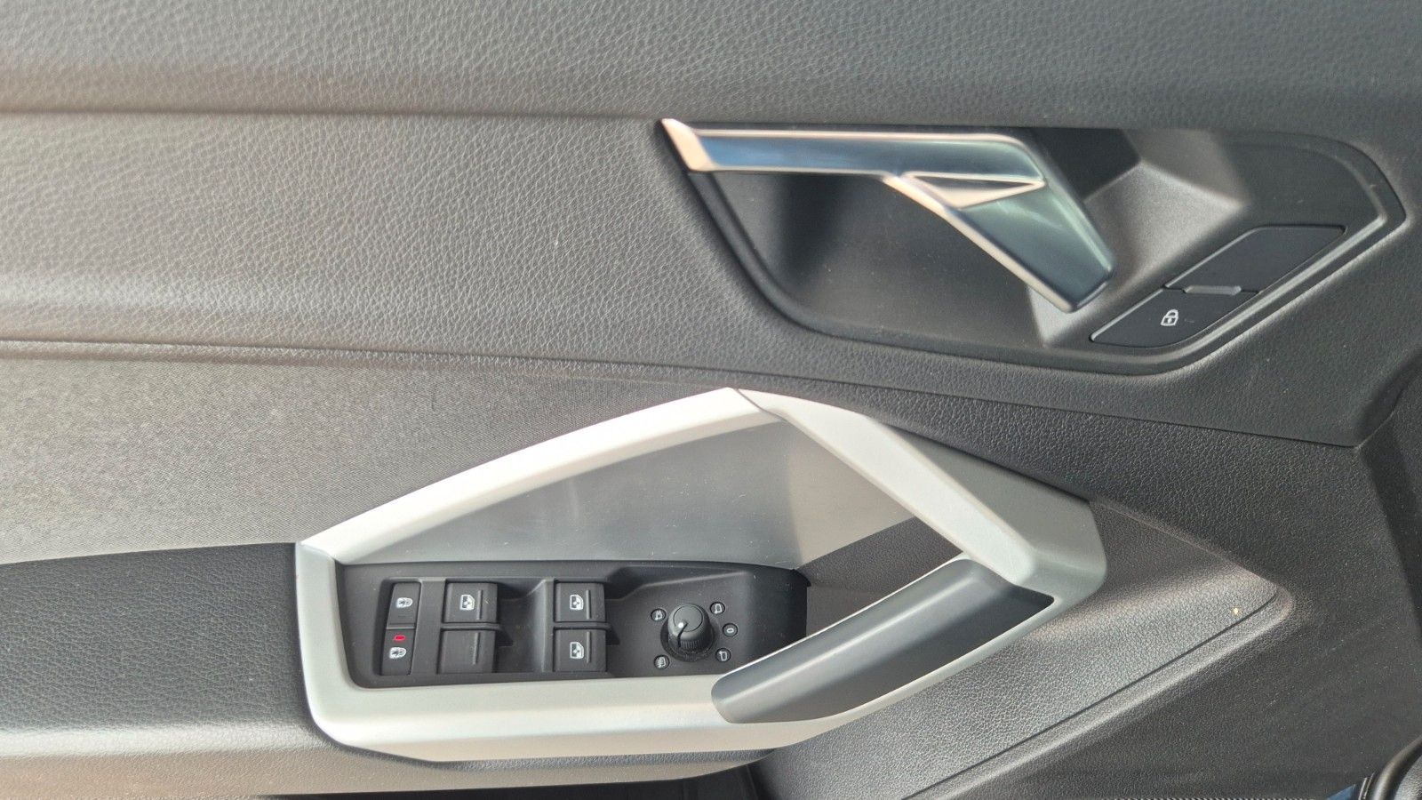 Audi Q3 Sportback 35 TFSI LED Navi Carplay PDC SHZ foto 20