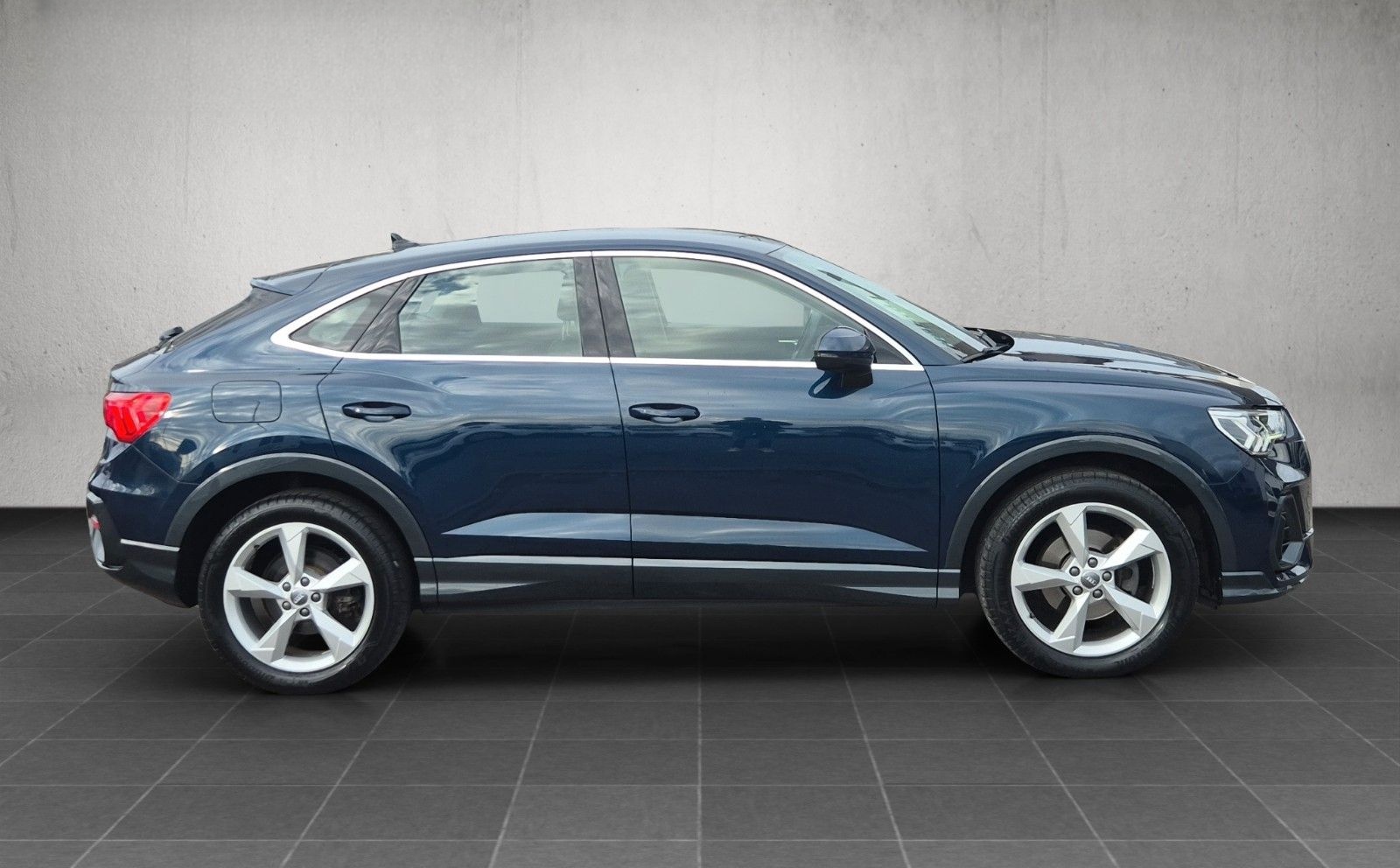 Audi Q3 Sportback 35 TFSI LED Navi Carplay PDC SHZ foto 6
