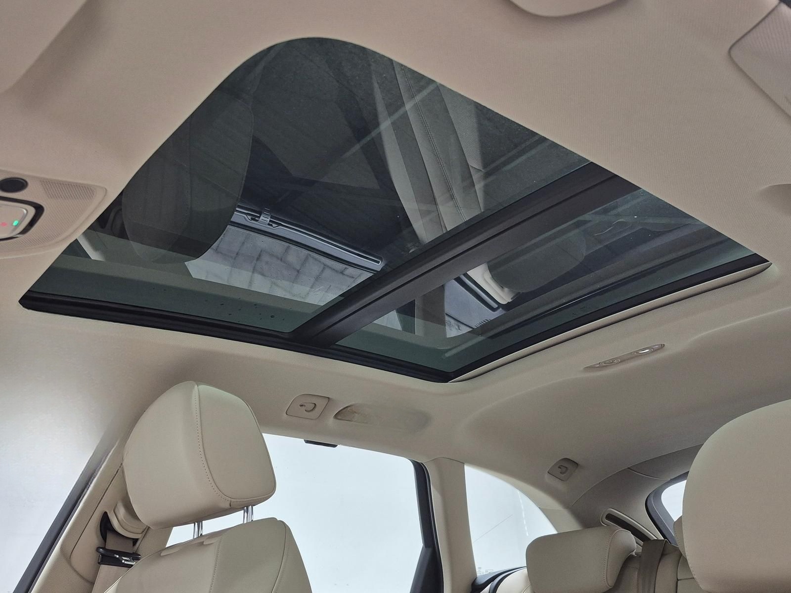 Audi A4 quattro LED/Navi/Pano/AHK/Stdhzg/SHZ/Kam/18LM foto 9