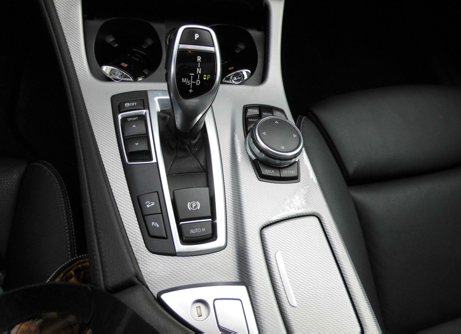 BMW 530 5 Limousine 530 d xDrive M-Paket foto 12