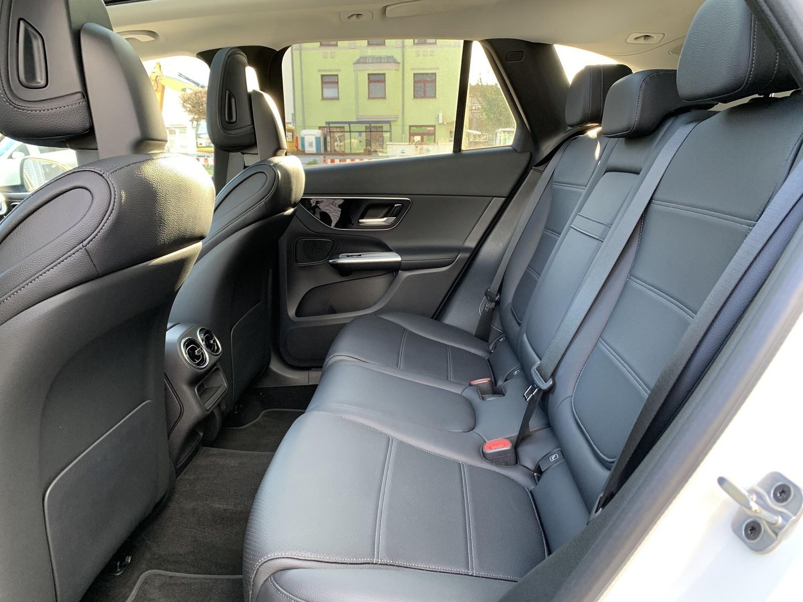Mercedes-Benz GLC 220 d 4Matic Avantgarde Pano+AHK+Memory+LED foto 13