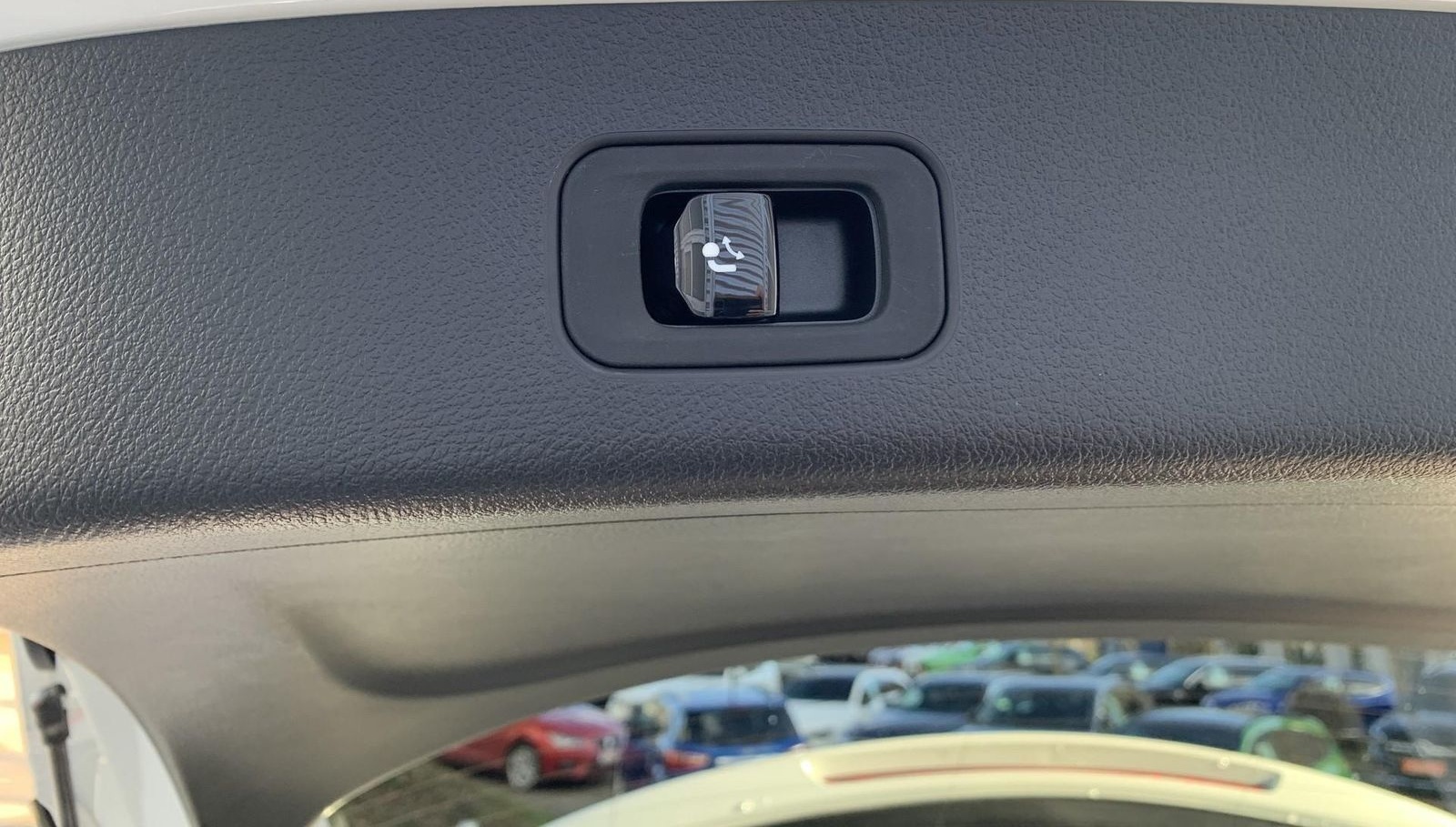 Mercedes-Benz GLC 220 d 4Matic Avantgarde Pano+AHK+Memory+LED foto 8