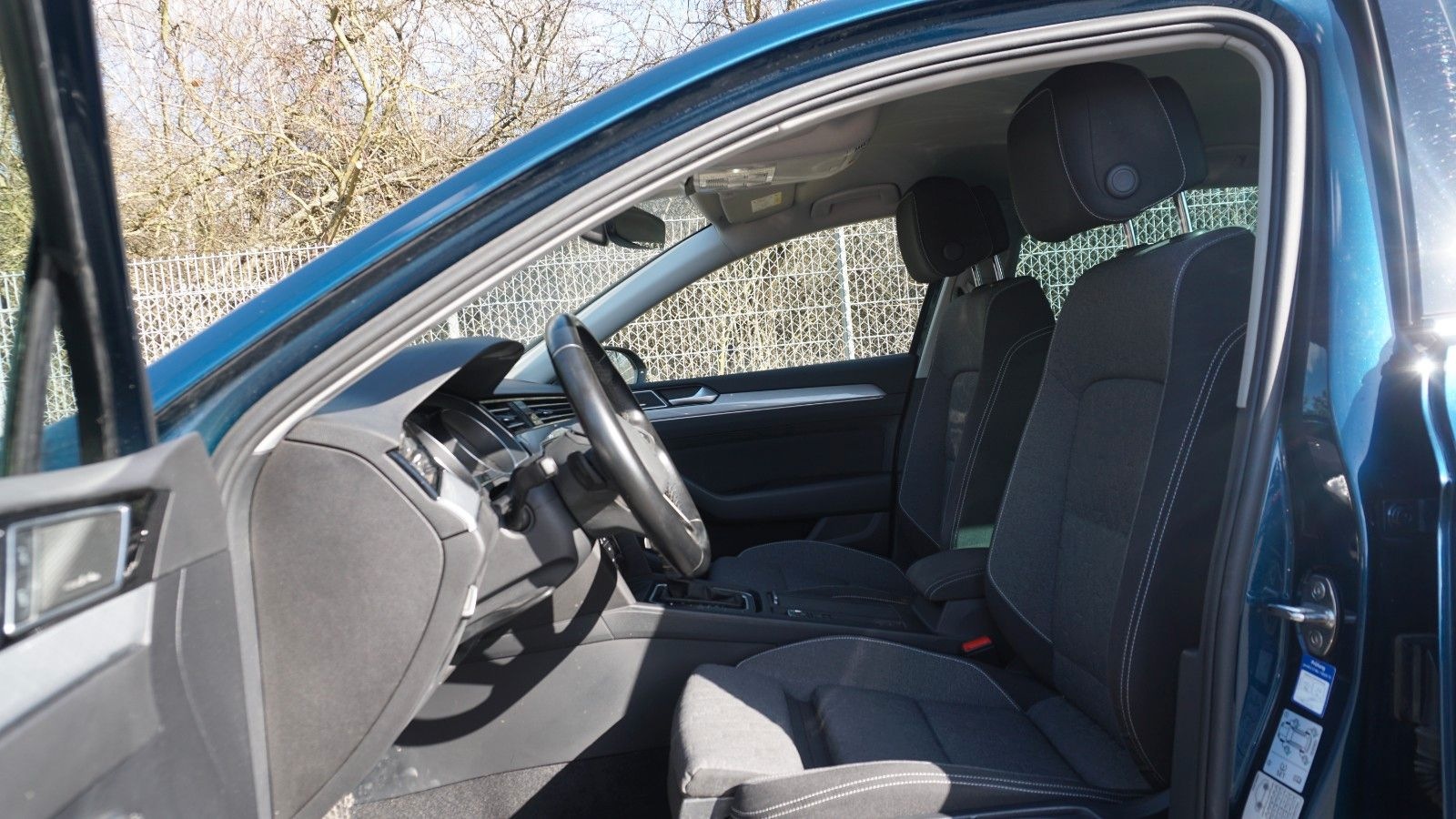 Volkswagen Passat Variant Business ACC/TWA/360°/H&k/Massage foto 12