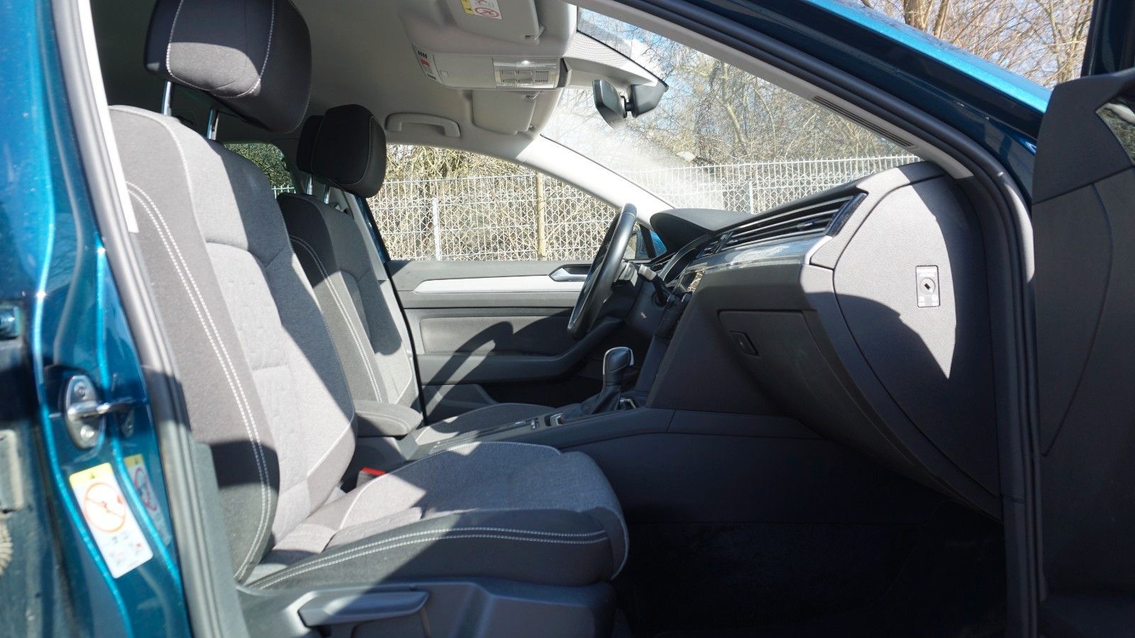 Volkswagen Passat Variant Business ACC/TWA/360°/H&k/Massage foto 14