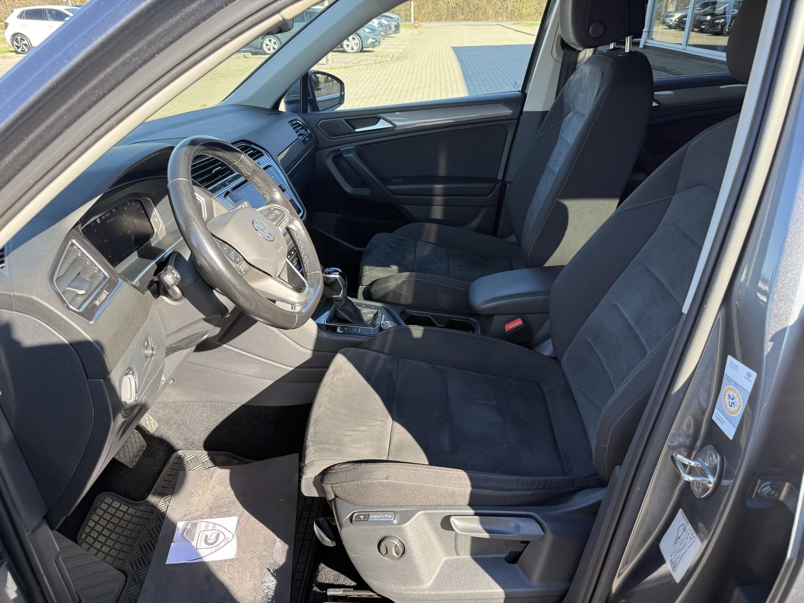 Volkswagen Tiguan Allspace 4-M,HUD,R-Kam,Side,AHK,Winter foto 20