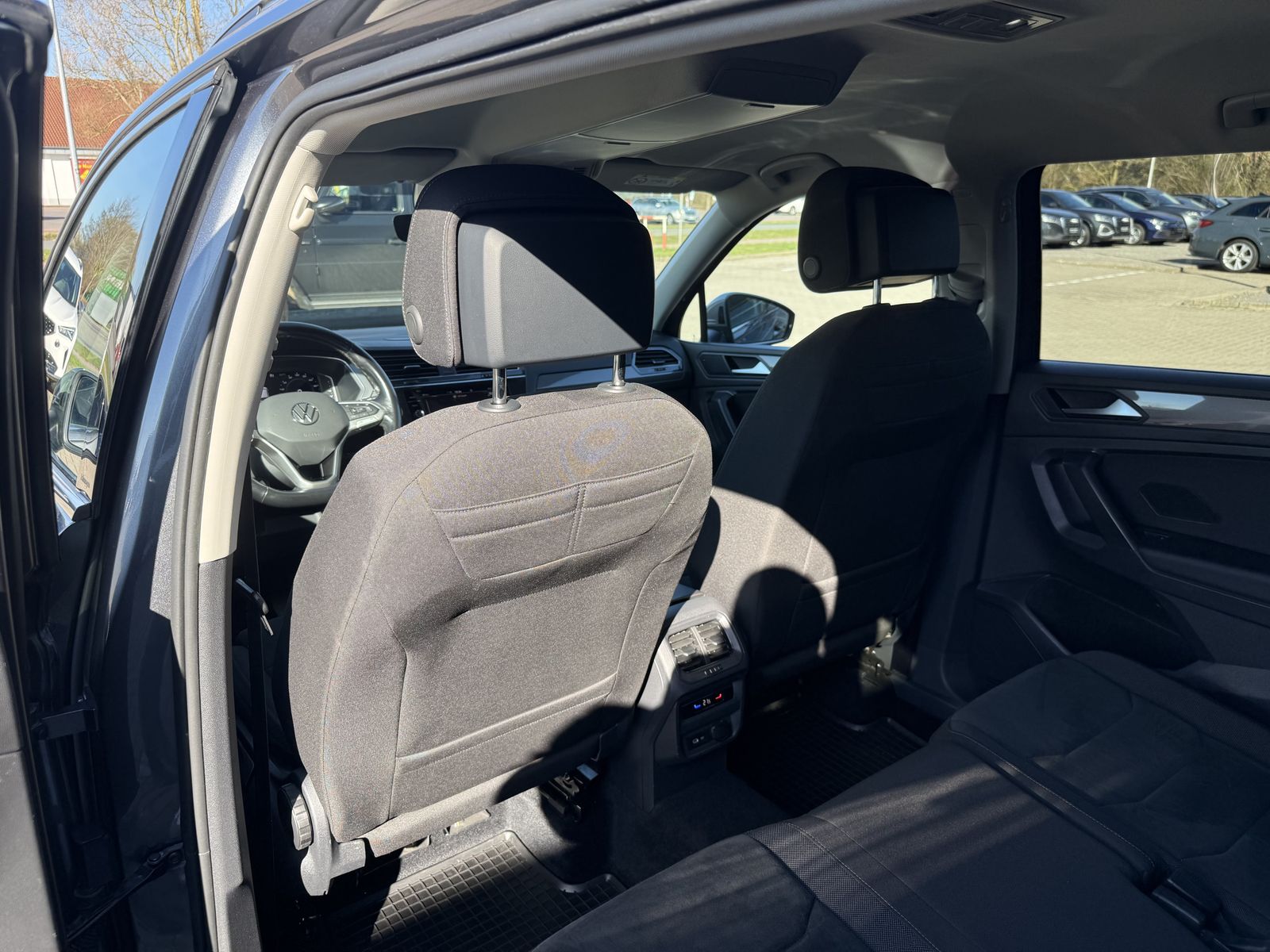 Volkswagen Tiguan Allspace 4-M,HUD,R-Kam,Side,AHK,Winter foto 23