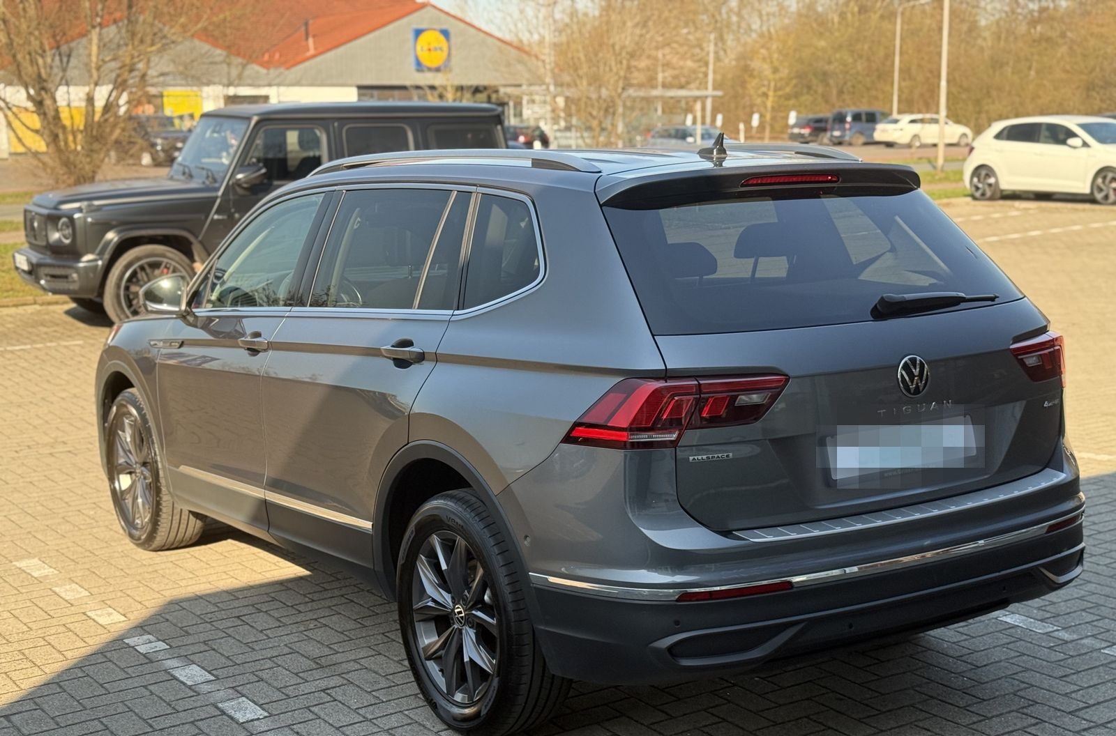 Volkswagen Tiguan Allspace 4-M,HUD,R-Kam,Side,AHK,Winter foto 8