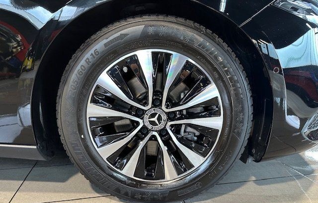 Mercedes-Benz A 180 d Advanced 8-DCT/MBUX/LED/SHZ/Kamera/DAB+ foto 13